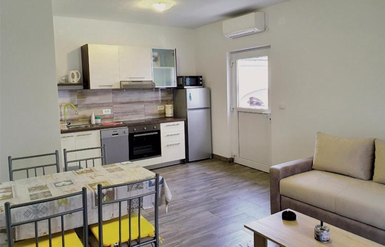 Kurjakovic - Apartment *
